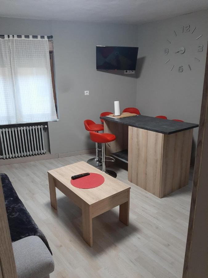 Piso Con Terraza En Felechosa Apartment Bagian luar foto
